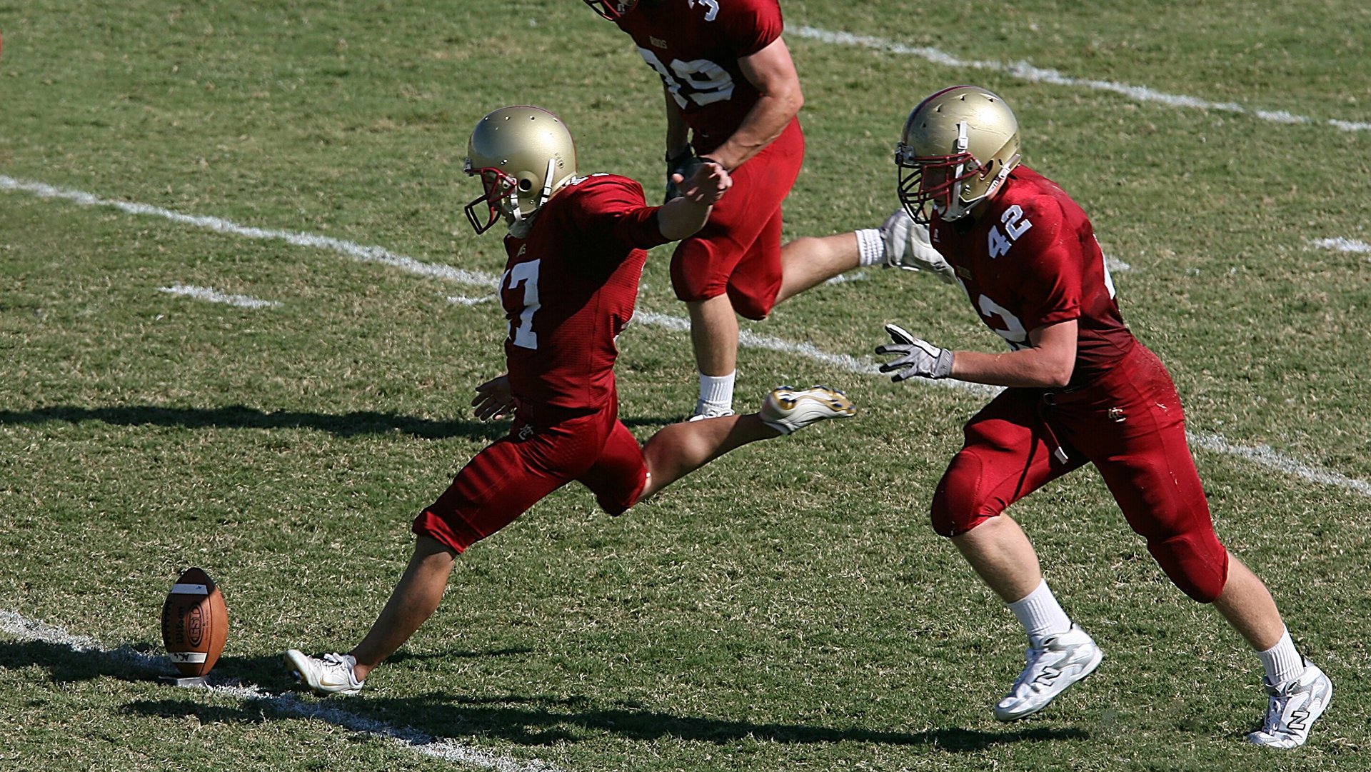 阿什拉夫爆发搅动北非风云，威尔士逆转奇迹背后的足球哲学革命