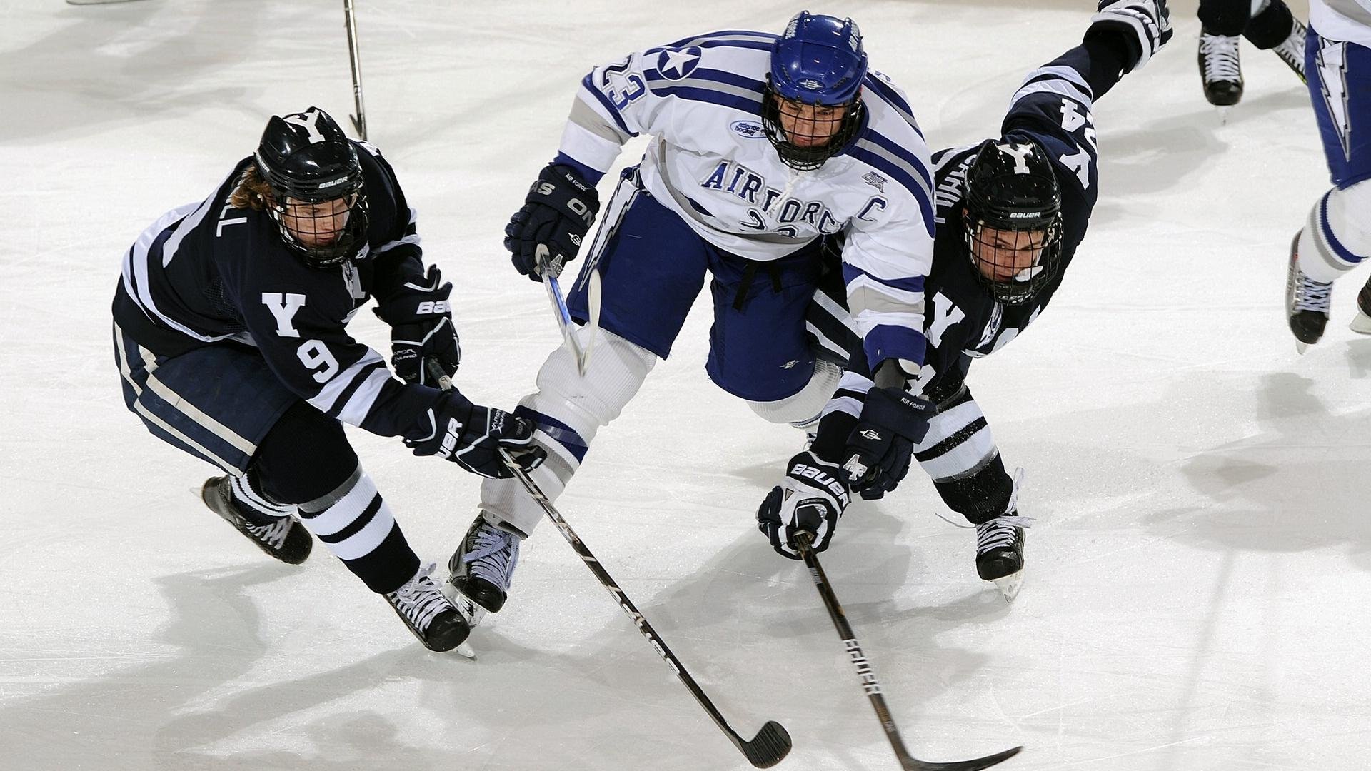 从被低估到掌控全场，当布伦森用一记记冷血进球击碎深圳队的夜晚