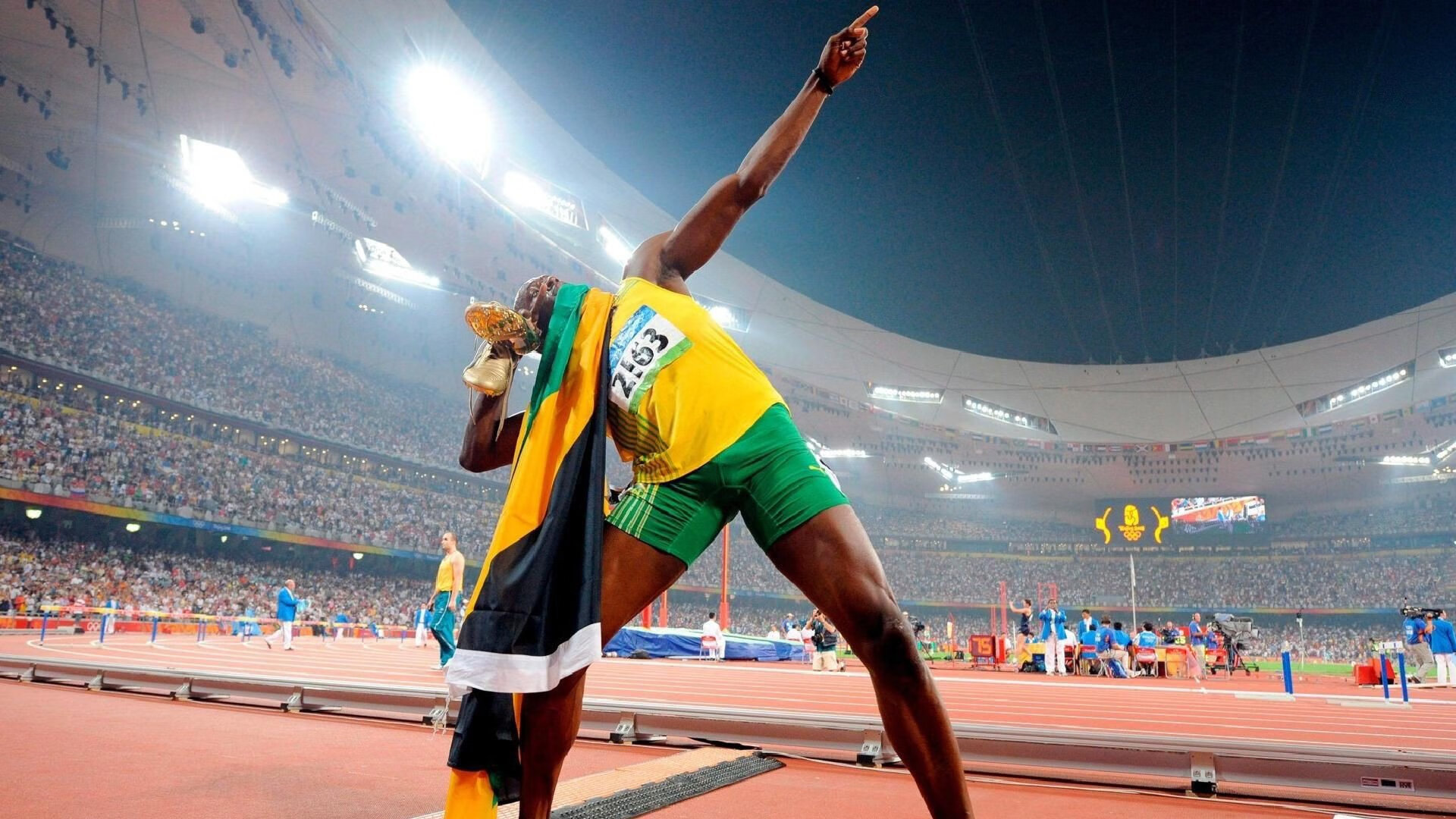 巨星诞生夜！基耶萨独舞定乾坤，加纳铁血擒下委内瑞拉